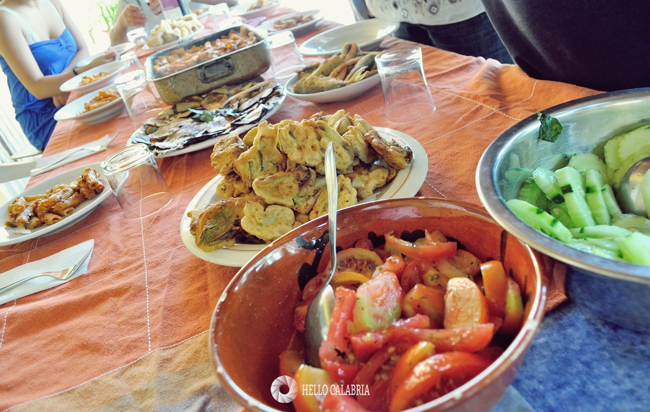 Polacy i Kalabryjczycy przy jednym stole? 7 kulinarnych podobieństw, które Cię zaskoczą